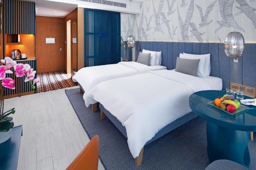 12-اتاق-هتل-5-ستاره-سی-سنترال-ریزورت-د-پالم-دبی- C-Central-Resort-Palm-Hotel-Dubai-Room.jpg