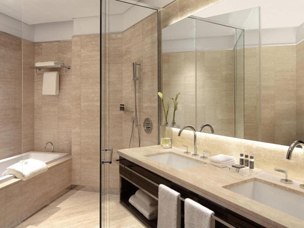 26-سرویس-بهداشتی-هتل-5-ستاره-هاید-دبی- Hyde-Hotel-Dubai-Bathroom.jpg