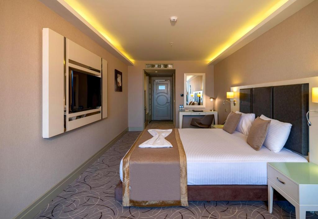 24 اتاق هتل 5 ستاره کانفریوم وان The Conforium Hotel Van.jpg