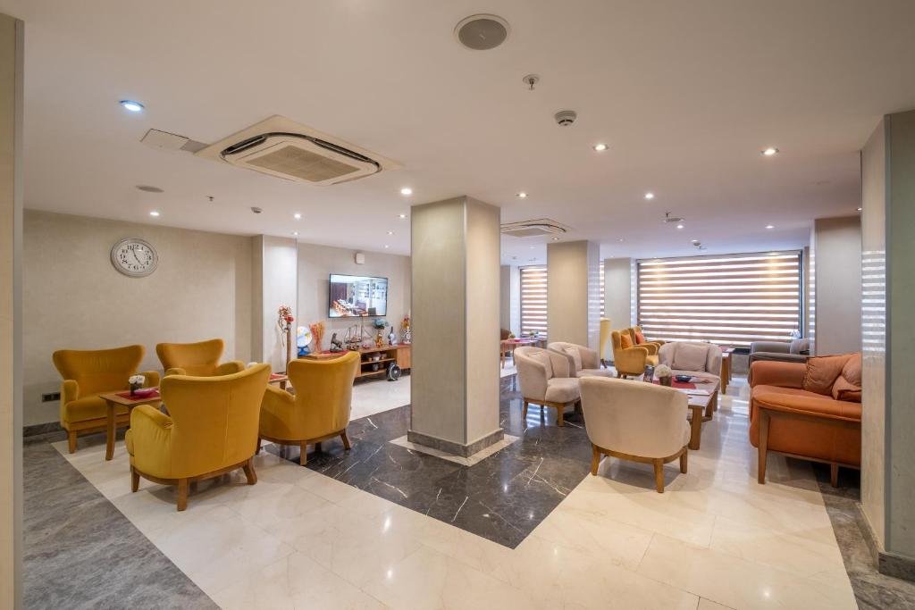 25 رستوران هتل 4 ستاره پارک بای کلاور استانبول Park By Clover Hotel Istanbul.jpg