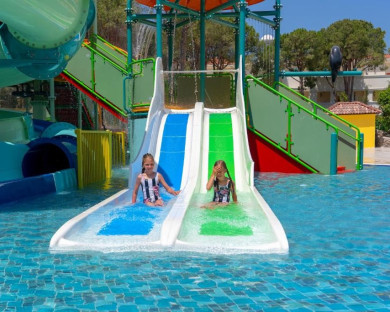 10 پارک آبی هتل 5 ستاره سلکتوم لاکچری ریزورت بلک آنتالیا Selectum Luxury Resort Belek Antalya.jpg