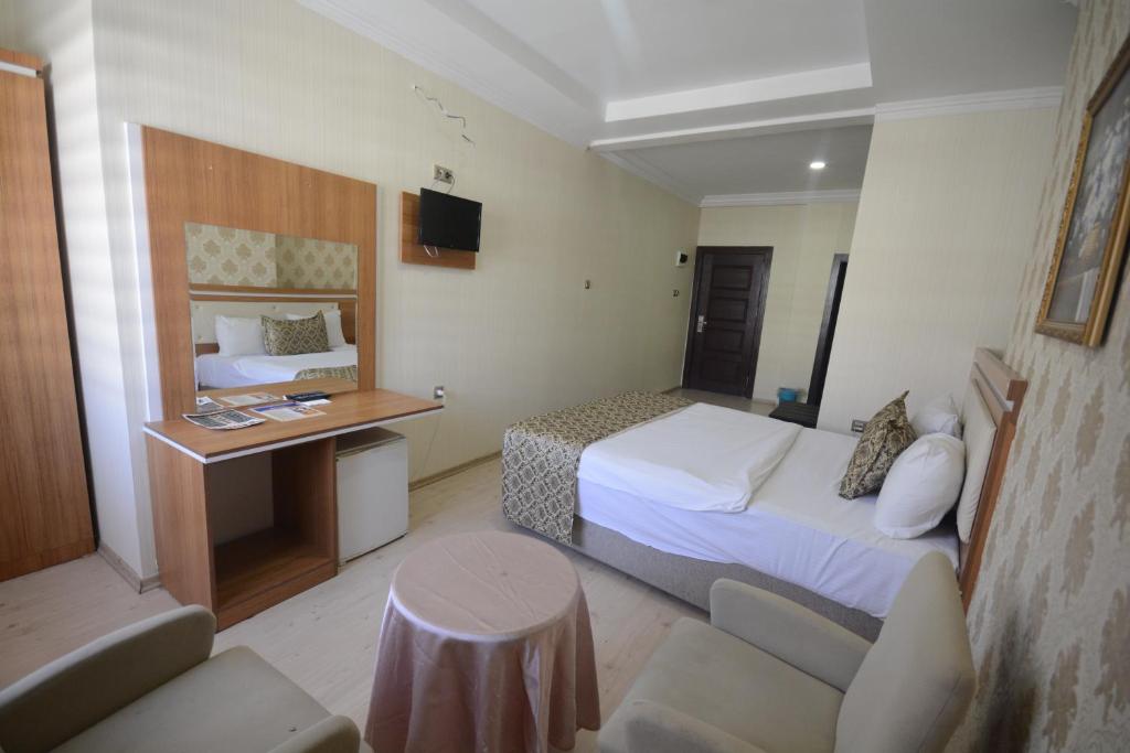 02 اتاق هتل 3 ستاره دیمت پارک وان Dimet Park Hotel Van.jpg