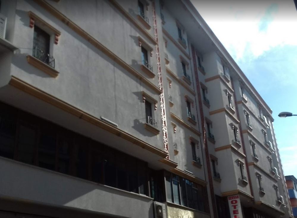 02-نمای-هتل-3-ستاره-کروان-وان- Kervan-Hotel-Van-View.jpeg