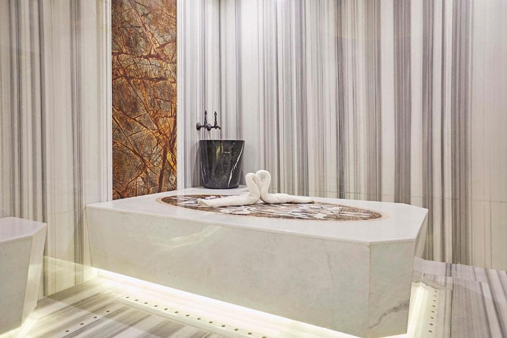 02-اسپا-هتل-4-ستاره-د-هابی-استانبول-Espa-Hotel-4-setare-D-Haby-Istanbul.jpg