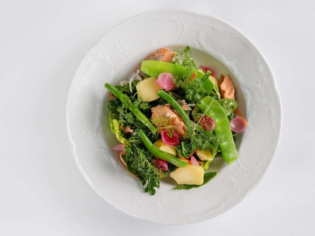 38-غذای-هتل-5-ستاره-فیرمونت-عجمان-دبی- Fairmont-Ajman-Dubai-View.jpg