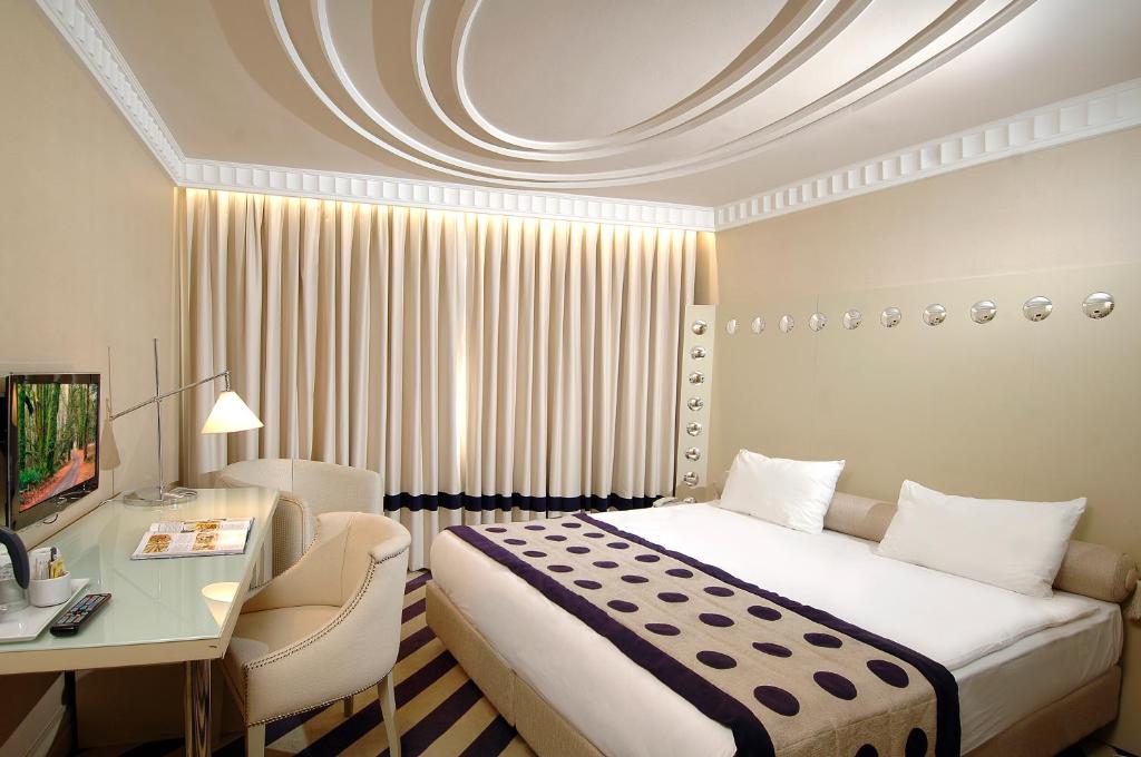 12-سرویس-Taxim-Hill-Hotel-Istanbul-هتل-تکسیم-هیل-استانبول.jpg