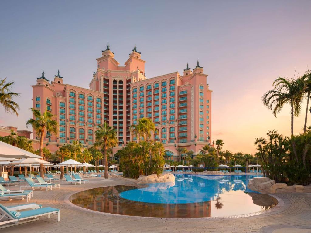30-استخر-هتل-5-ستاره-آتلانتیس-دبی- Atlantis-The-Palm-Pool.jpg
