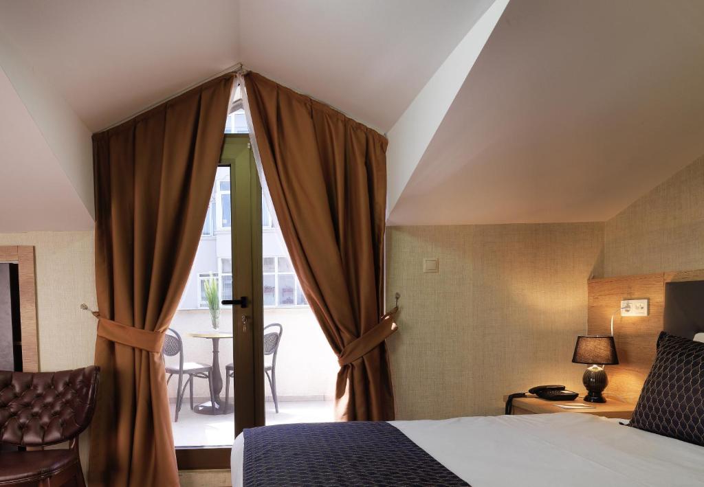 49-اتاق-Jaff-Hotels-Spa-Nisantasi-Istanbul-هتل-جف-استانبول-.jpg