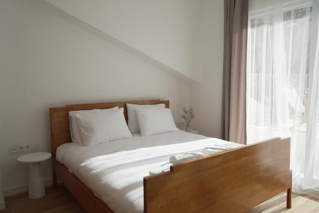 06 اتاق هتل 3 ستاره پرل هاوس فتحیه Perle House Fethiye.jpg