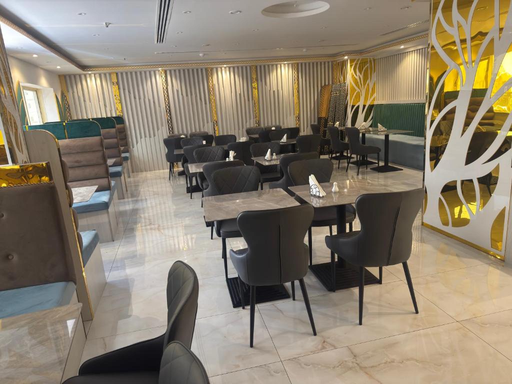 21-رستوران-هتل-3-ستاره-ارکید-دبی- Orchid-Hotel-Dubai-Restaurant.jpg