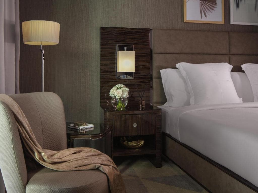 06-اتاق-هتل-5-ستاره-هاید-دبی- Hyde-Hotel-Dubai-Room.jpg