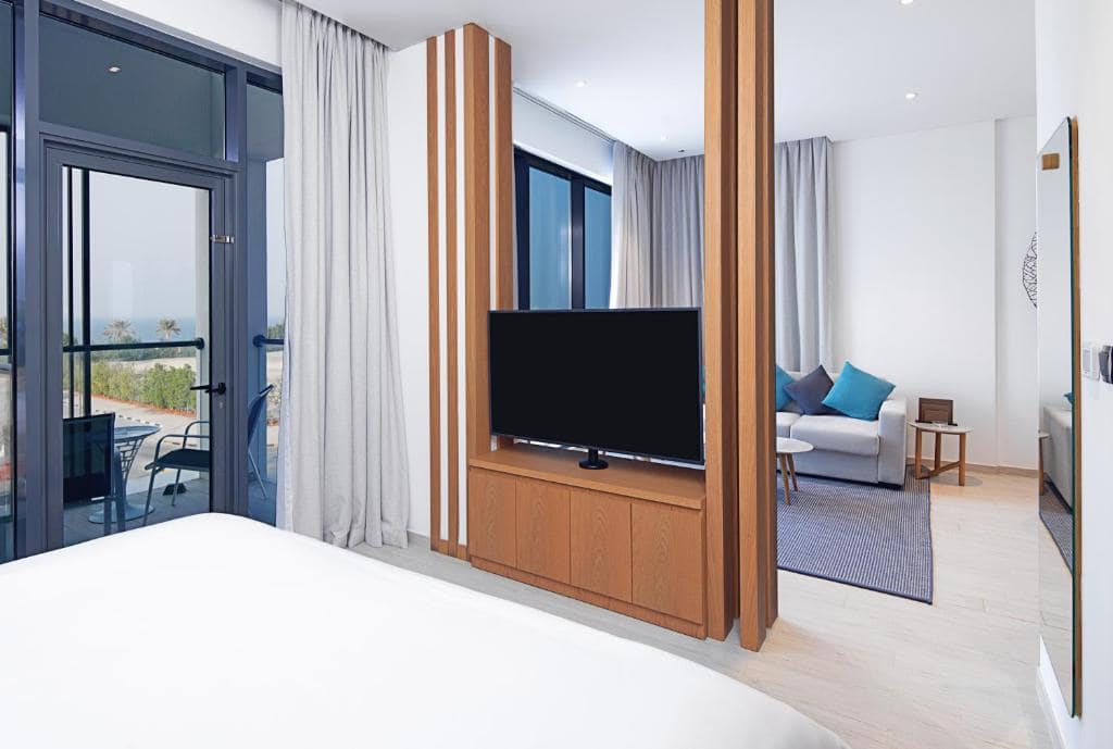 13-اتاق-هتل-5-ستاره-سی-سنترال-ریزورت-د-پالم-دبی- C-Central-Resort-Palm-Hotel-Dubai-Room.jpg