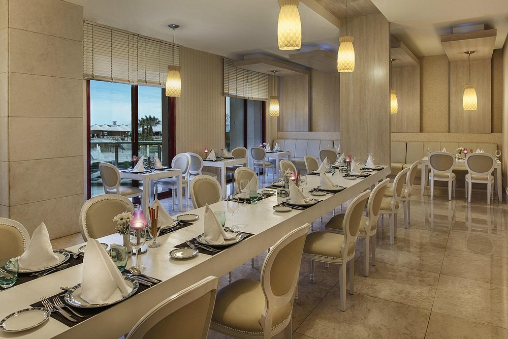 04 رستوران هتل 5 ستاره کایا بلک آنتالیا Kaya Belek Hotel Antalya.jpg