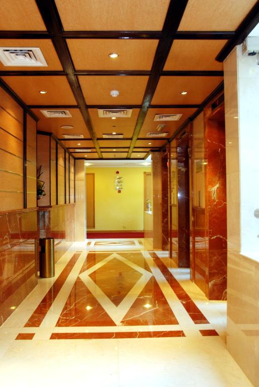 38-محوطه-هتل-4-ستاره-مسکو-دبی- Moscow-Hotel-Dubai-Grounds.jpg