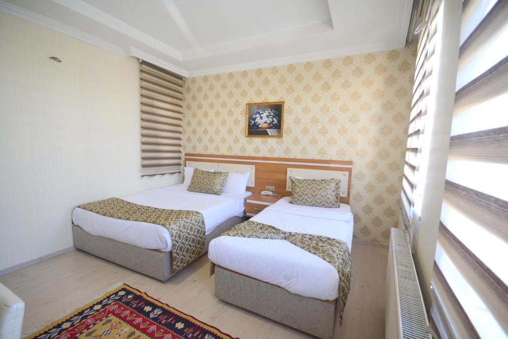 03 اتاق هتل 3 ستاره دیمت پارک وان Dimet Park Hotel Van.jpg