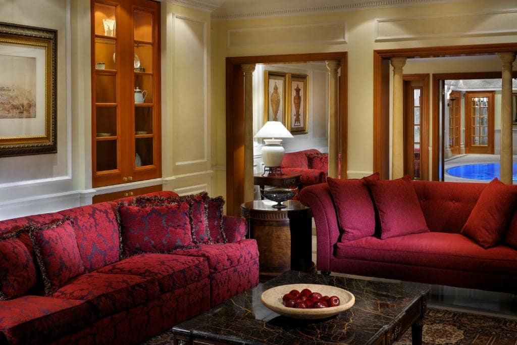 35-محوطه-هتل-4 ستاره-د-بریستول-این-دبی- The-Bristol-Inn-Hotel-Dubai-Grounds.jpg