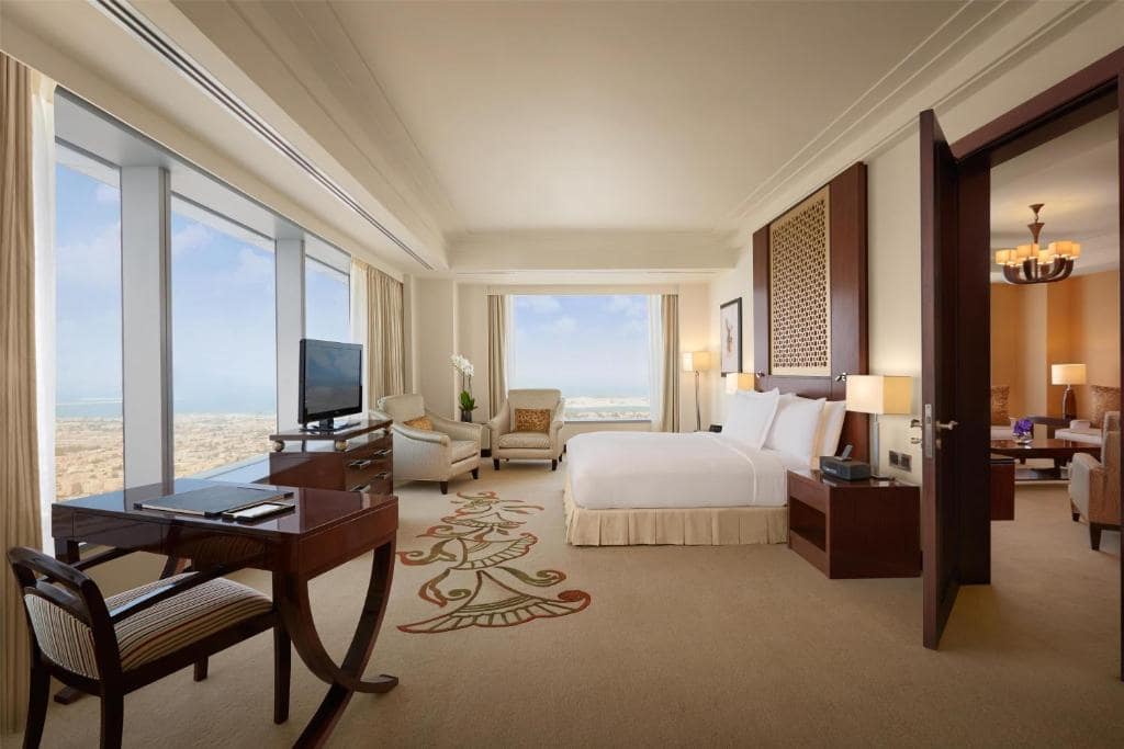 12-اتاق-هتل-5-ستاره-کنراد-دبی- Conrad-Hotel-Dubai-Room.jpg