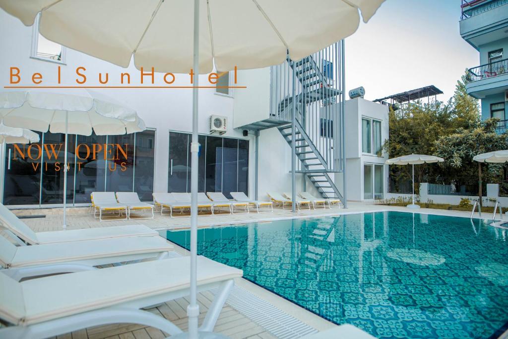 09 استخر هتل 3 ستاره بلموس آنتالیا Belmus Hotel Antalya.jpg