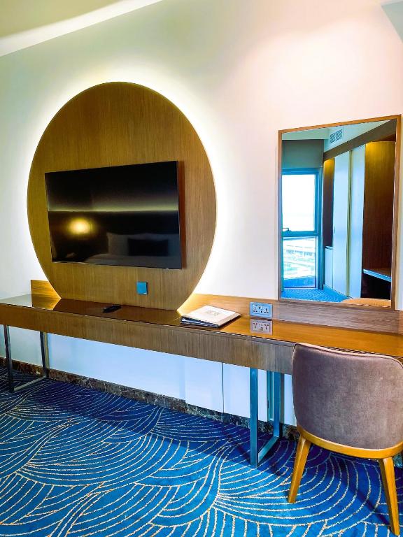 11-اتاق-هتل-4-ستاره-سیتی-سیزنز-دبی- City-Seasons-Dubai-Room.jpg