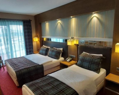 28 اتاق هتل 3 ستاره گرند لوندرا وان Grand Londra Otel Van.jpg