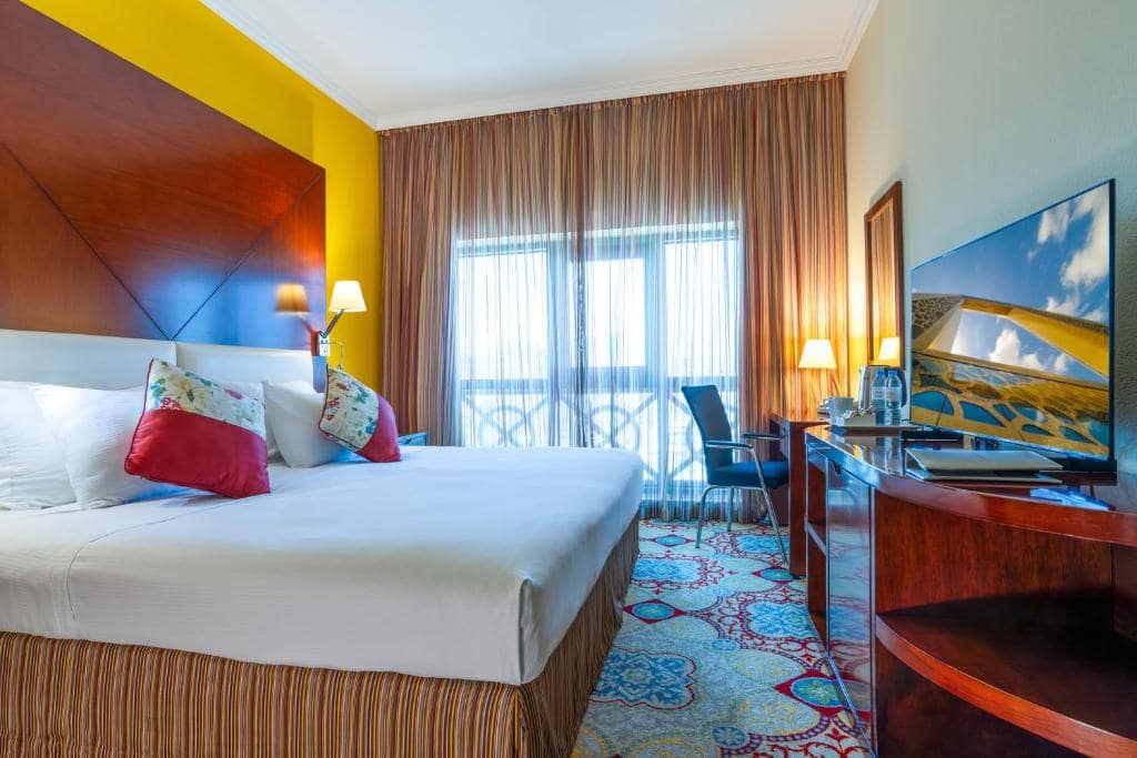 06-اتاق-هتل-4-ستاره-کورال-دبی-دیره- Coral-Dubai-Deira-Hotel-Room.jpg