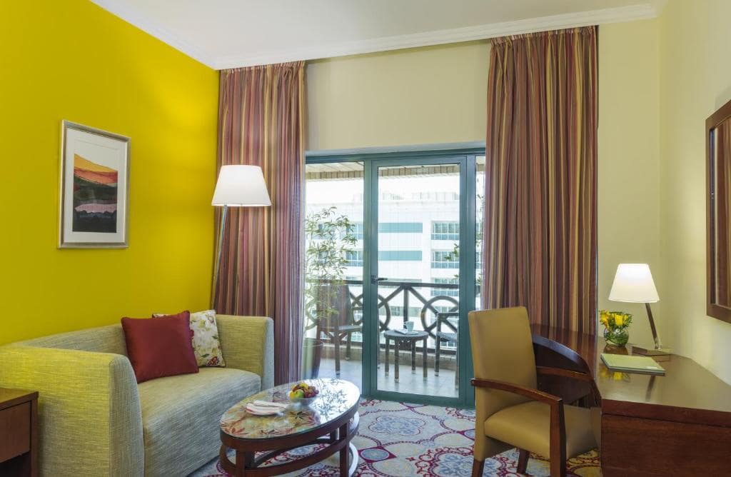 16-اتاق-هتل-4-ستاره-کورال-دبی-دیره- Coral-Dubai-Deira-Hotel-Room.jpg