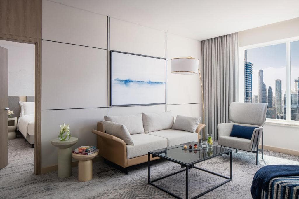 41-اتاق-خواب-هتل-4-ستاره-تاورز-روتانا-دبی- Towers-Rotana-Hotel-Dubai-Bedroom.jpg