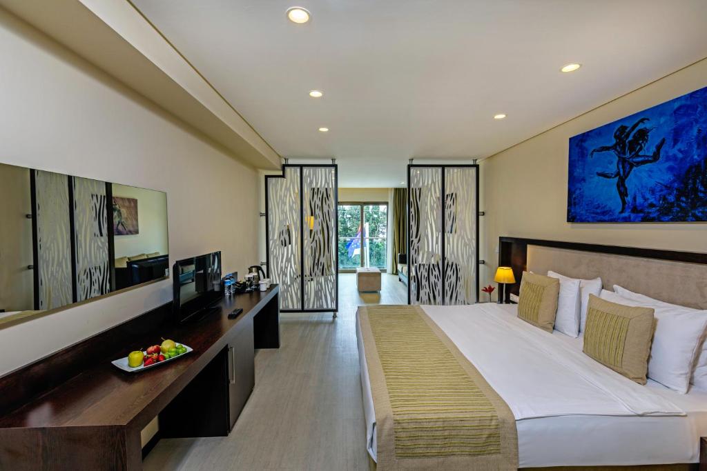 28 اتاق هتل 5 ستاره مای الا ریزورت اند اسپا بدروم My Ella Hotel Resort & Spa Bodrum.jpg