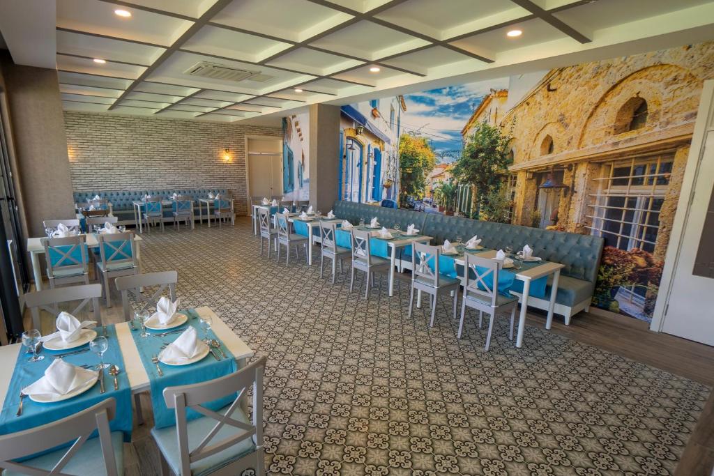 42-رستوران-هتل-4-ستاره-الدار-گاردن-ریزورت-آنتالیا- Eldar-Garden-Resort-Antalya-Restaurant.jpg