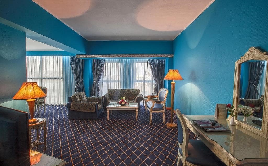 08-اتاق-هتل-4-ستاره-مسکو-دبی- Moscow-Hotel-Dubai-Room.jpg