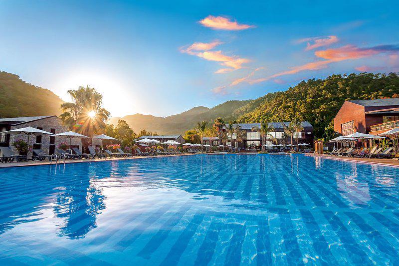 16 استخر هتل 5 ستاره رکسوس پرمیوم گوجک فتحیه Rixos Premium Göcek Fethiye.jpg