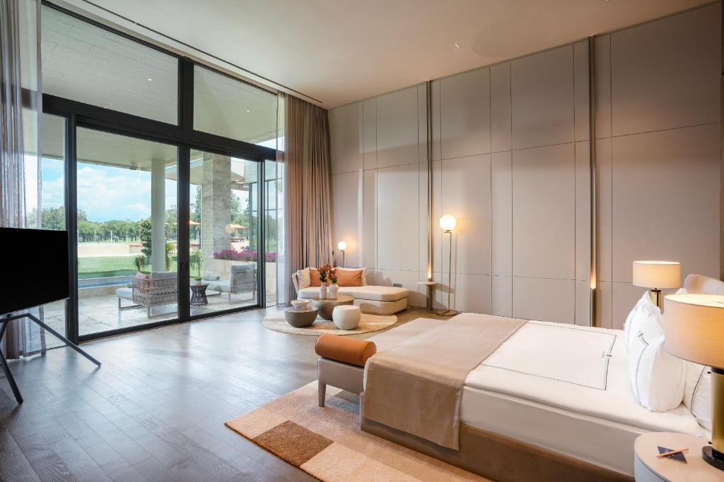 06 اتاق هتل 5 ستاره کایا پلازو گلف ریزورت آنتالیا Kaya Palazzo Golf Resort Belek Antalya.jpg