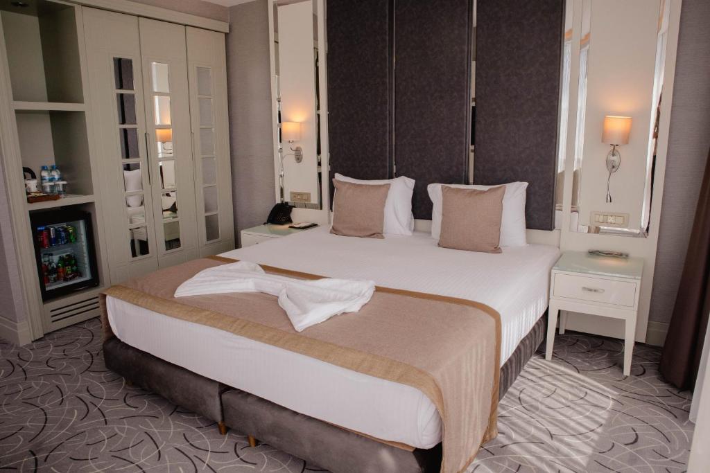26 اتاق هتل 5 ستاره کانفریوم وان The Conforium Hotel Van.jpg