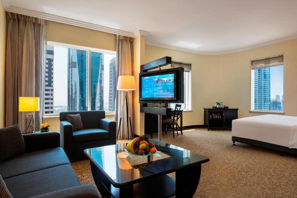 18-اتاق-خواب-هتل-4-ستاره-تاورز-روتانا-دبی- Towers-Rotana-Hotel-Dubai-Bedroom.jpg