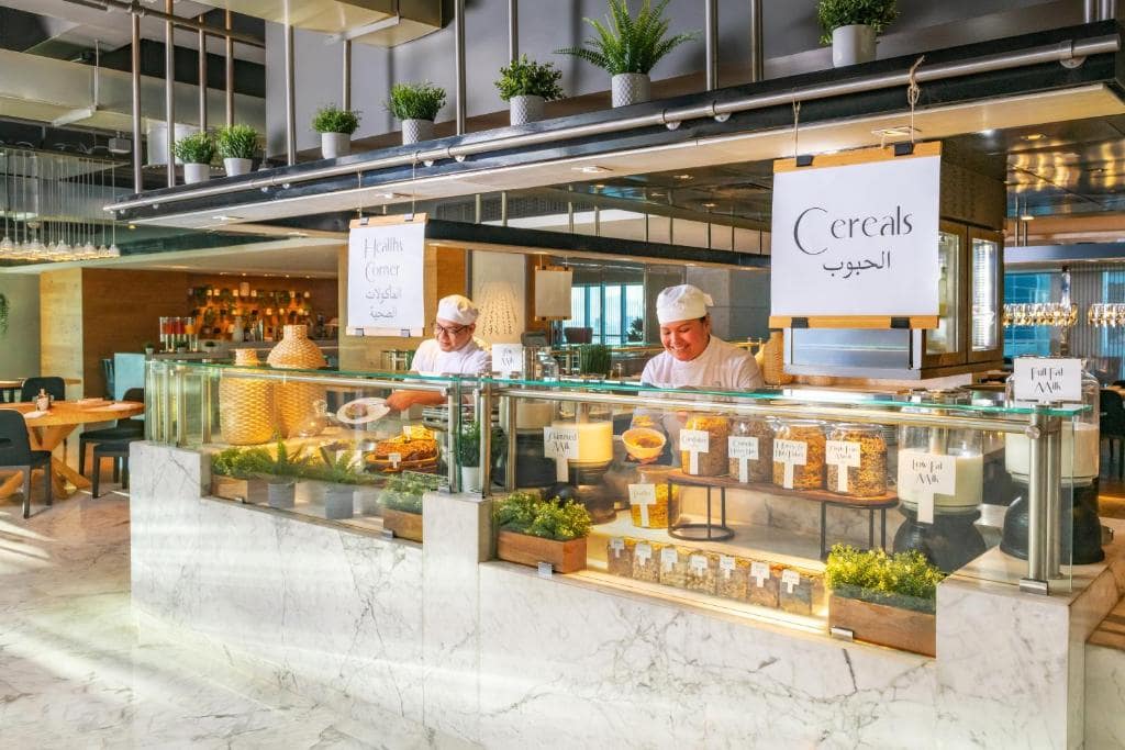 40-رستوران-هتل-5-ستاره-شرایتون-گرند-دبی Sheraton-Grand-Hotel-Dubai-Restaurant-.jpg