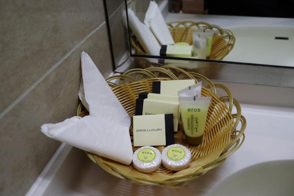 18-سرویس-بهداشتی-هتل-جی-اس-اس-پالاس-دبی- GSS-Palace-Hotel-Dubai-Bathroom.jpg