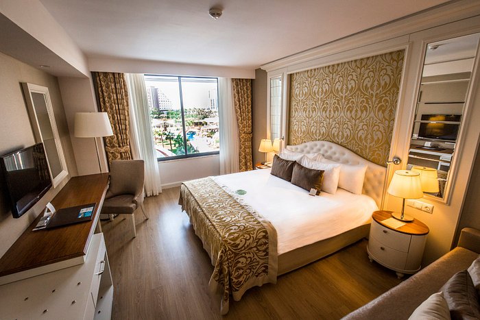 06 اتاق هتل 5 ستاره آسکا لارا ریزورت و اسپا آنتالیا Aska Lara Resort & SPA Antalya.jpg