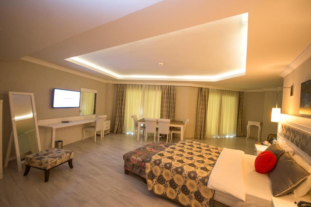 29 اتاق هتل 5 ستاره گرین نیچر دیاموند مارماریس Green Nature Diamond Hotel Marmaris.jpg