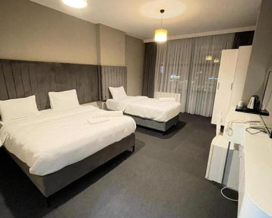 13 اتاق هتل 4 ستاره نیلز وان Nills Hotel Van.jpg