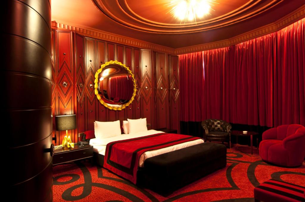 34-اتاق-Taxim-Hill-Hotel-Istanbul-هتل-تکسیم-هیل-استانبول.jpg