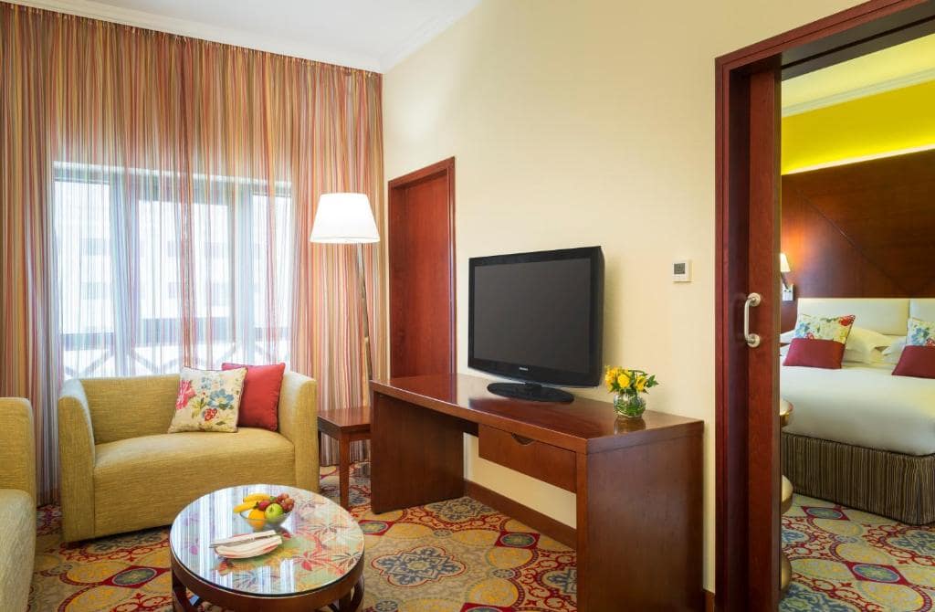 17-اتاق-هتل-4-ستاره-کورال-دبی-دیره- Coral-Dubai-Deira-Hotel-Room.jpg