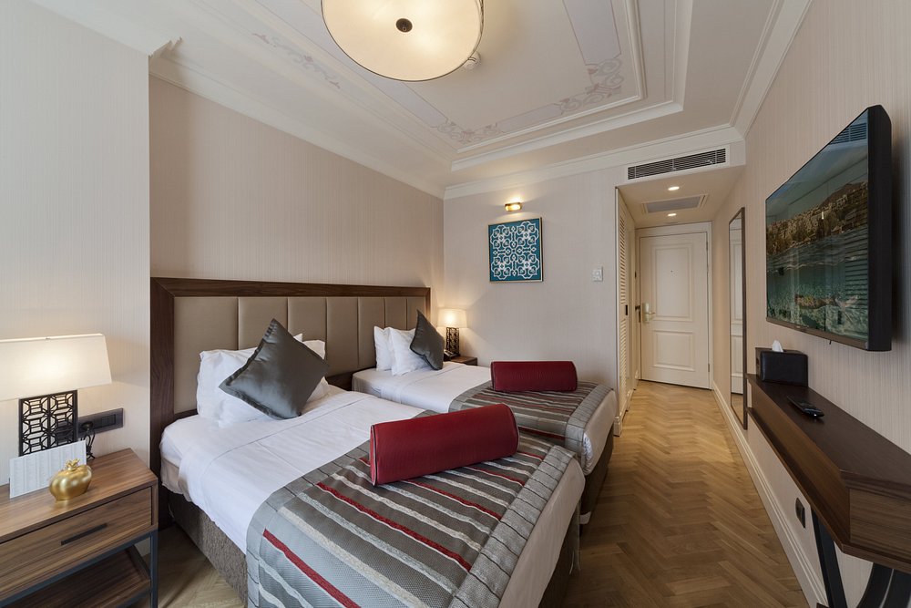 01-نما-اتاق-هتل-4-ستاره-گلدن-ایچ-استانبول-Room-Hotel-4-setare-Golden-Age-Istanbul.jpg