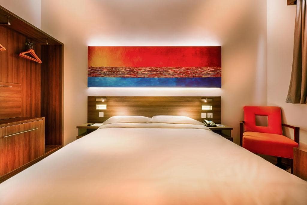 05-اتاق-خواب-هتل-3-ستاره-هتل-سیتی-مکس-البرشا-ات-د-مال-دبی- Citymax-Hotel-Al-Barsha-at-the-Mall-Dubai-Bedroom.jpg