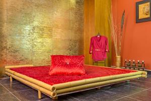 24-اسپا-هتل-5-ستاره-رویال-تاورز-لارا-آنتالیا Royal-Towers-Lara-Hotel-Antalya-Spa-.jpg