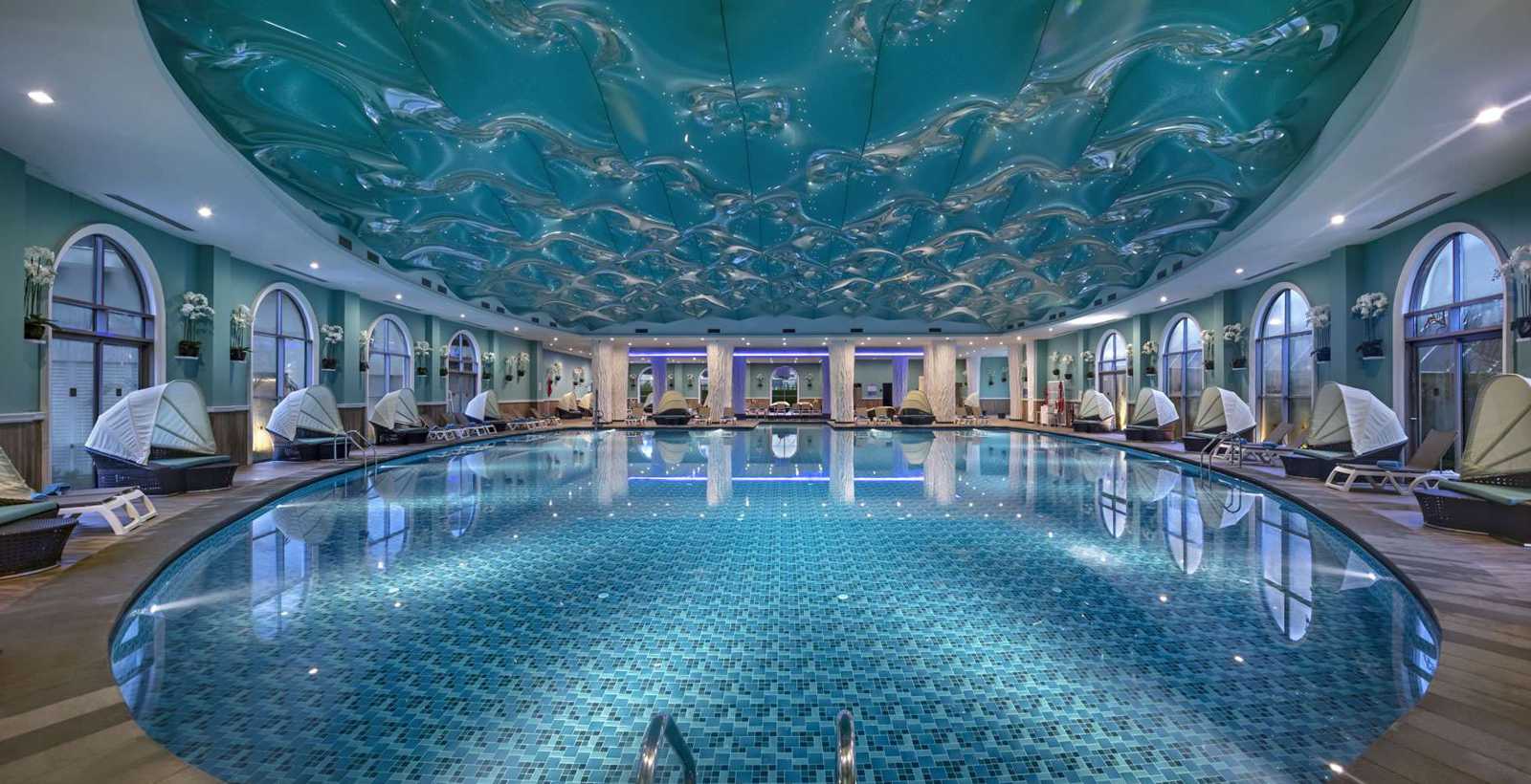 16 استخر هتل 5 ستاره گرانادا لاکچری بلک آنتالیا Granada Luxury Belek Antalya.jpg