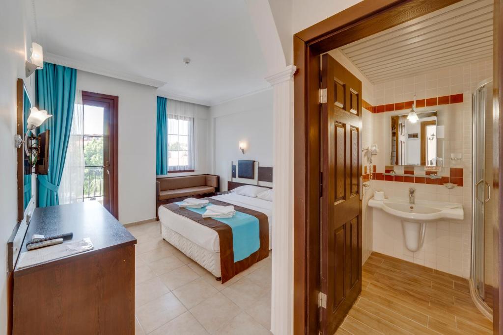 17 اتاق هتل 3 ستاره مرجان بیچ فتحیه Marcan Beach Fethiye.jpg
