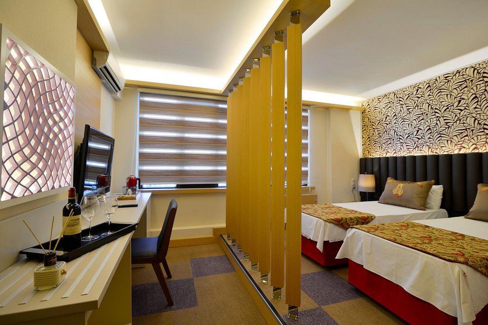 04-نمای-اتاق-هتل3-ستاره-آرسیما-استانبول-Room-Hotel-3-setare-Arsima-Istanbul.jpg