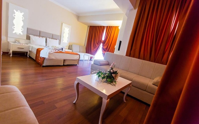 21 اتاق هتل 4 ستاره گرند میرامور آنتالیا Grand Miramor Hotel Antalya.jpg