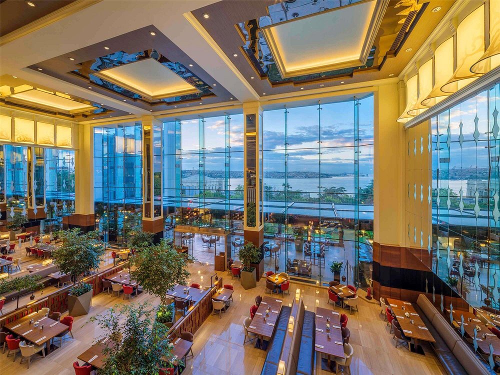 03-غذاخوری-هتل-5-سوئیس-اوتل-استانبول-Dining-Hotel-5-Swiss-Istanbul.jpg