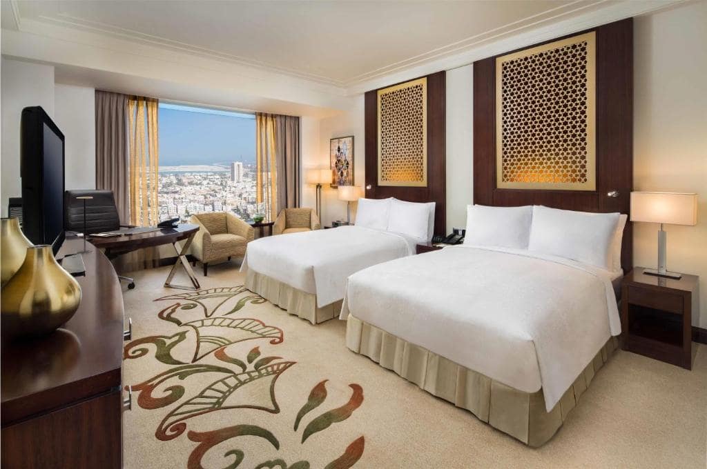 14-اتاق-هتل-5-ستاره-کنراد-دبی- Conrad-Hotel-Dubai-Room.jpg